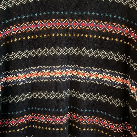 American Eagle Outfitters Sweater - Picture 3 of 5